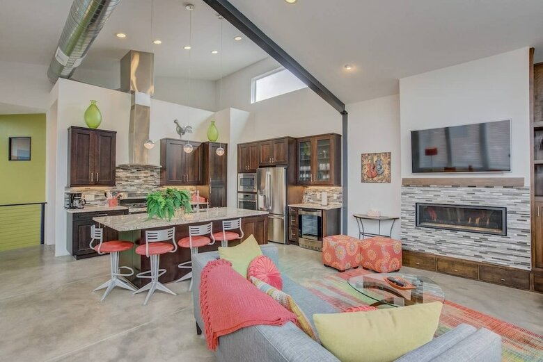 3br Modern Marveldowntown Customprivate Balcony