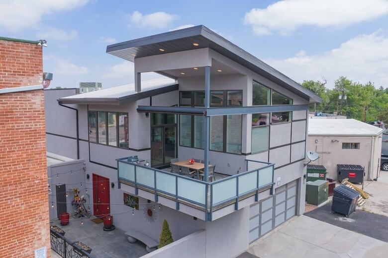3br Modern Marveldowntown Customprivate Balcony