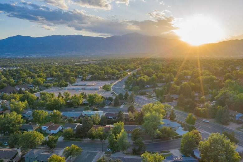 Palmer Park Trails & Space 4 Bdrm Cntrl Location