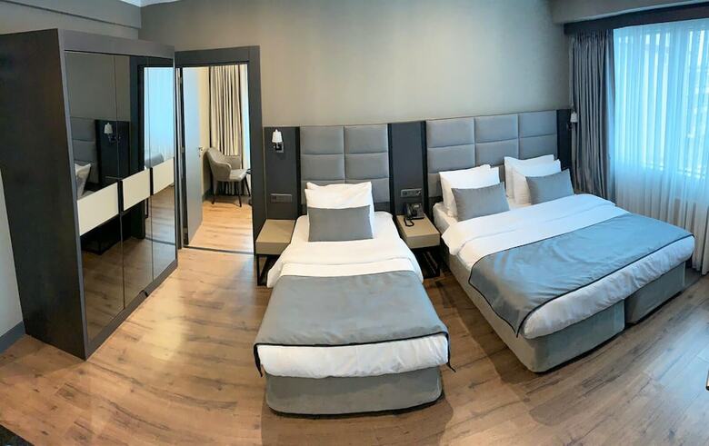 Hotel Frt A?rl?nes Otel