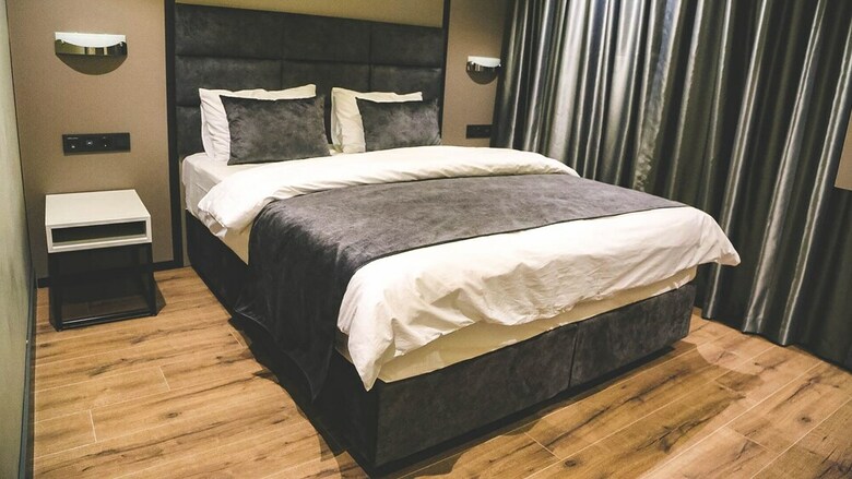 Hotel Frt A?rl?nes Otel