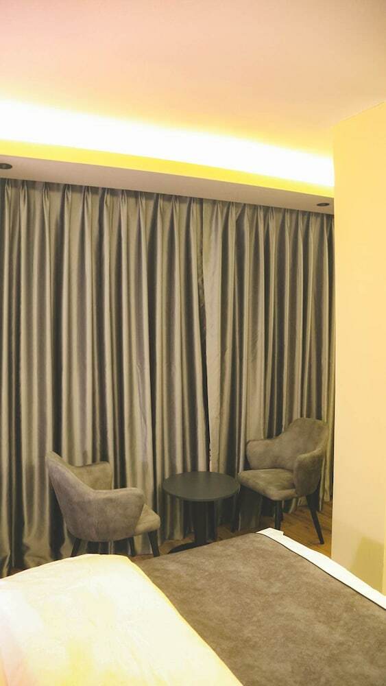 Hotel Frt A?rl?nes Otel