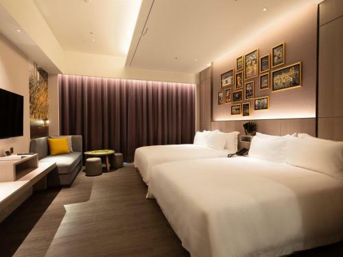 Fame Hall Garden Hotel