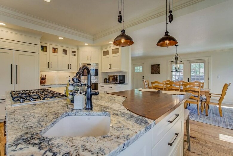 5br Mnt Viewsdowntown Luxuryfirepit & Rv Parking