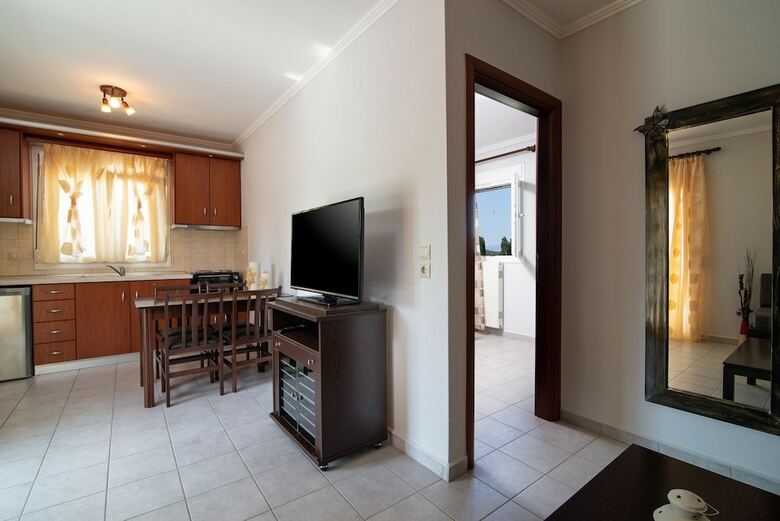 A Ponte Studios And Apartments