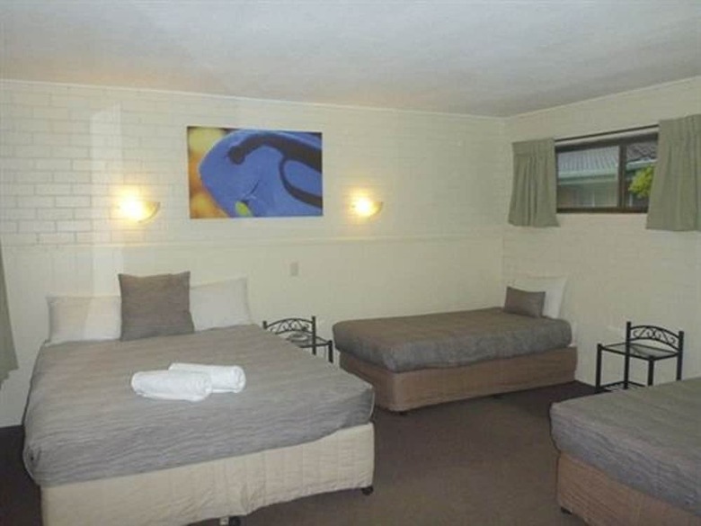 Hotel Twin Pines Motel