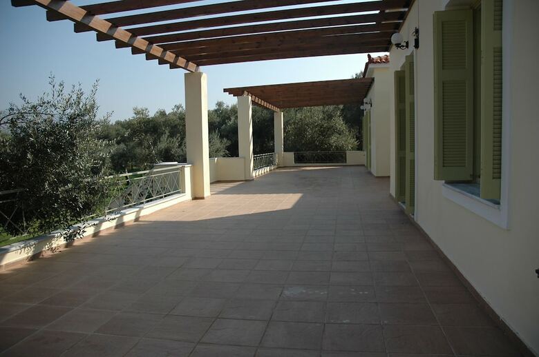 Hotel Gera's Olive Grove