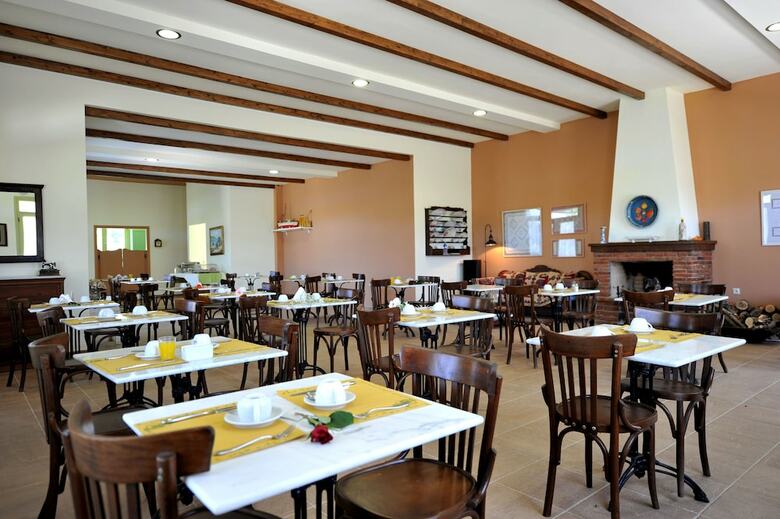 Hotel Gera's Olive Grove