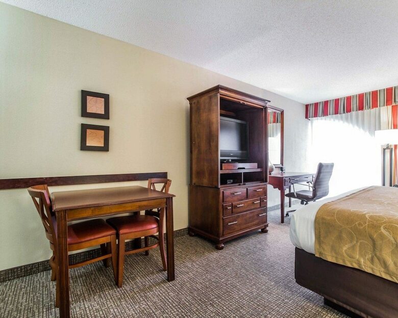 Hotel Comfort Suites Sumter