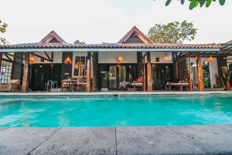 Hotel Oyo 1757 Villa Dende