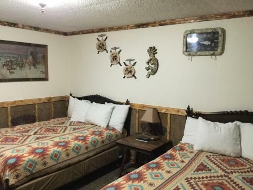 Black Bear Motel
