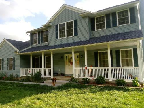Bender's Bed And Breakfast On The Rise