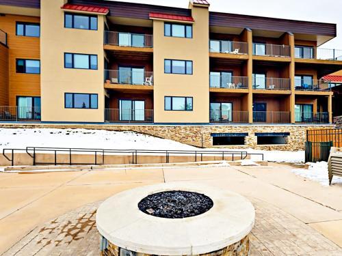 Apartamento Snow Flower Condominium Unit 212
