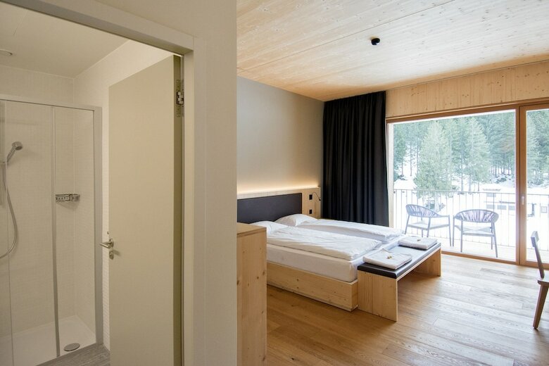 Hotel Campra Alpine Lodge & Spa