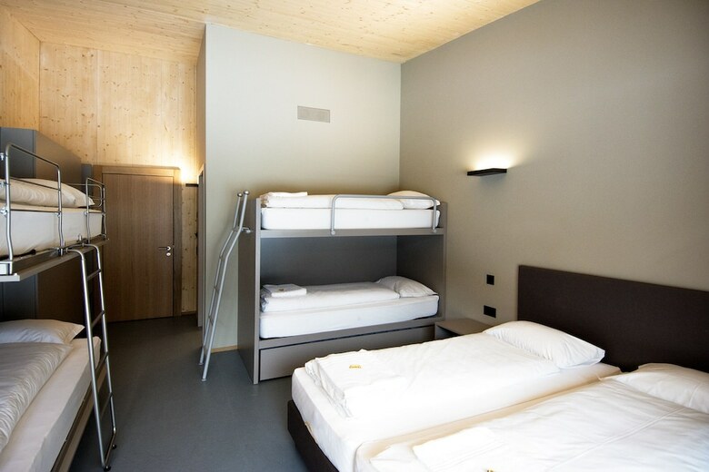 Hotel Campra Alpine Lodge & Spa
