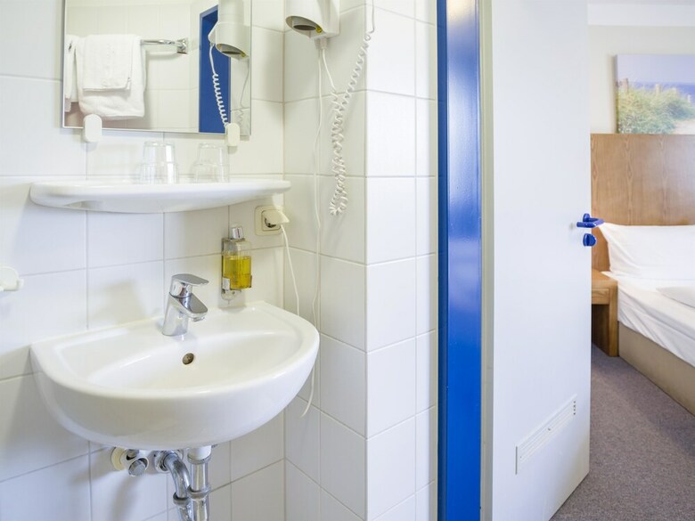 Hotel K�nigstein Kiel By Tulip Inn