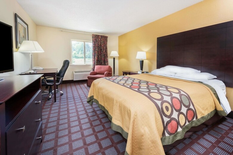 Hotel Super 8 By Wyndham Bloomington