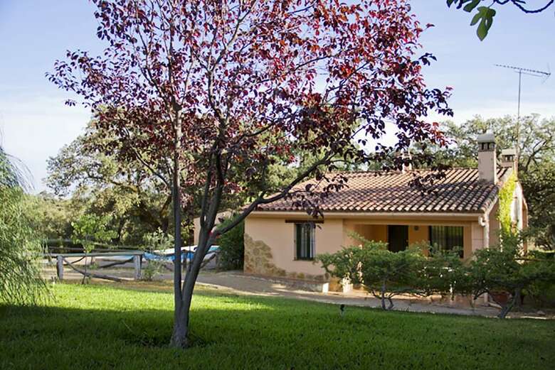 Agroturismo Alojamientos R�sticos En La Encina