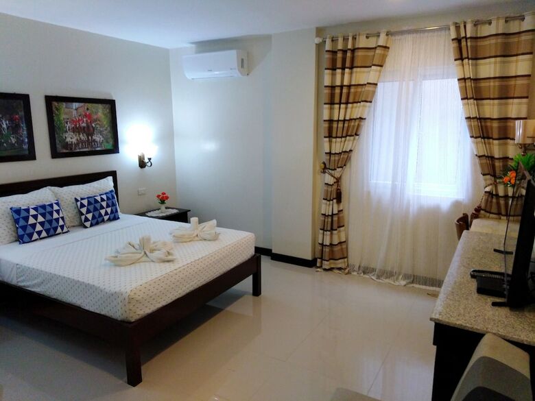 Hotel Venezia Suites Iloilo