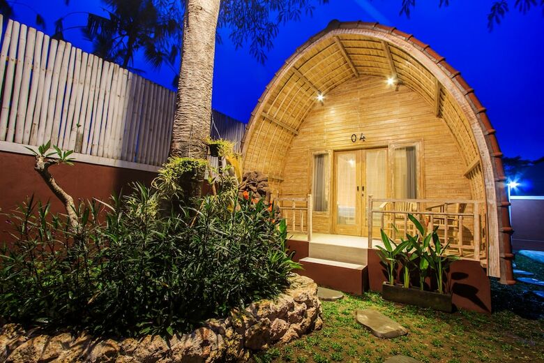 Bed & Breakfast Puri Lumbung Village