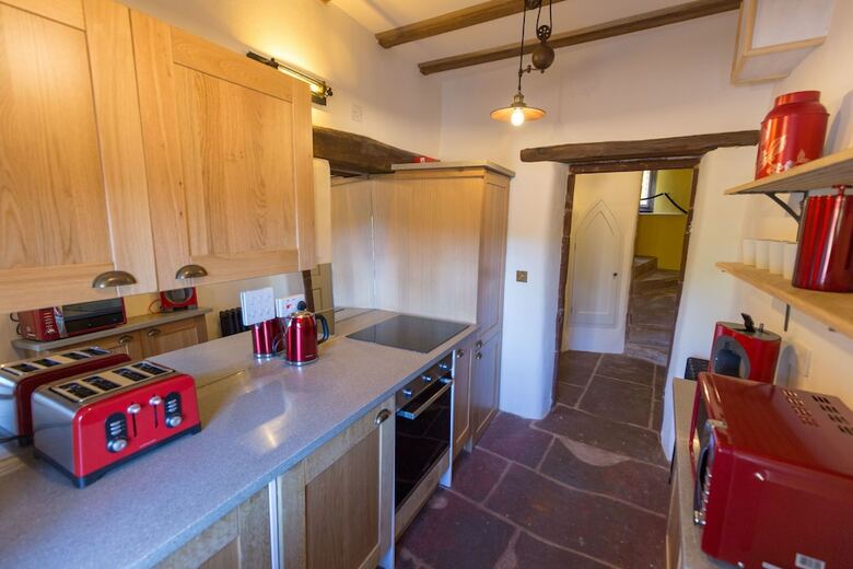 Villa Haile Hall Private Wing 4 Ensuite Bedrms