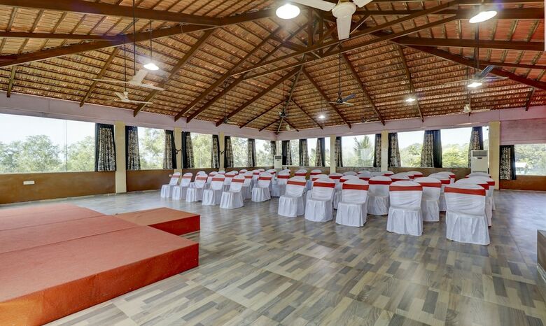 Hotel Treebo Trend Pratham Inn Resorts