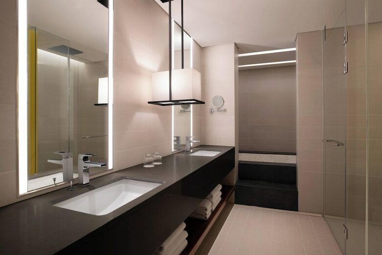 Hotel Courtyard By Marriott Suwon