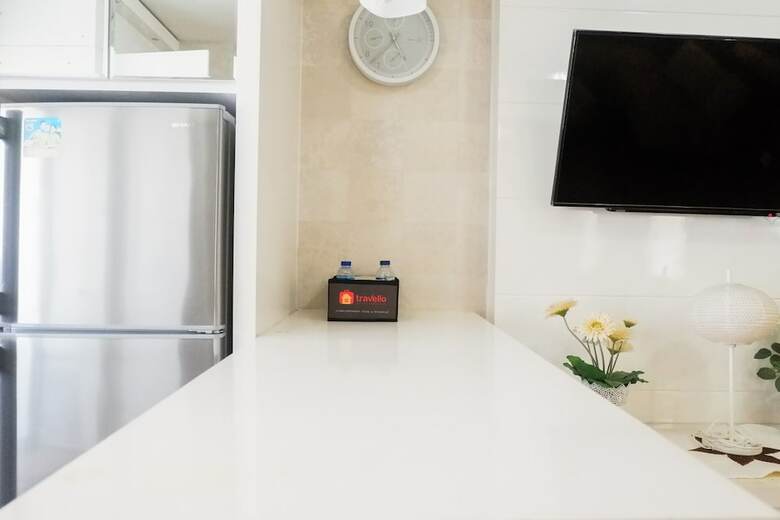 Quiet 2br Apartment At Educity Pakuwon