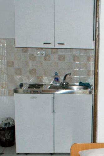 Apartments With Wifi Omis - 2757
