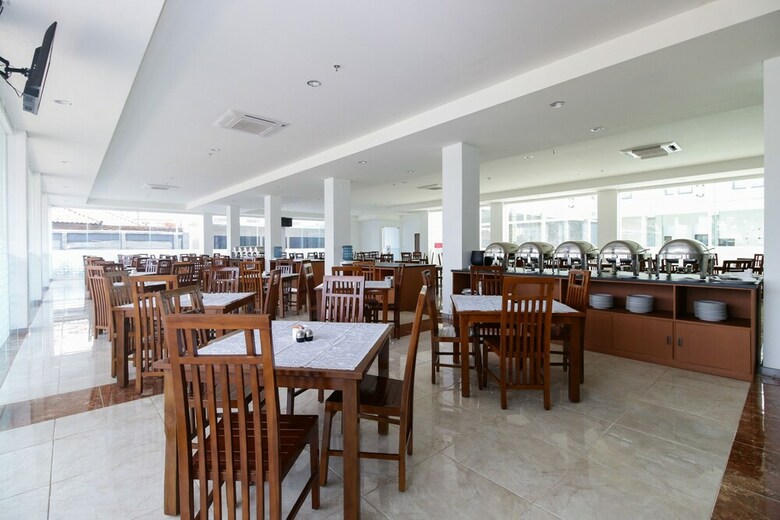 Hotel Airy Premier Sutoyo 7 Subang