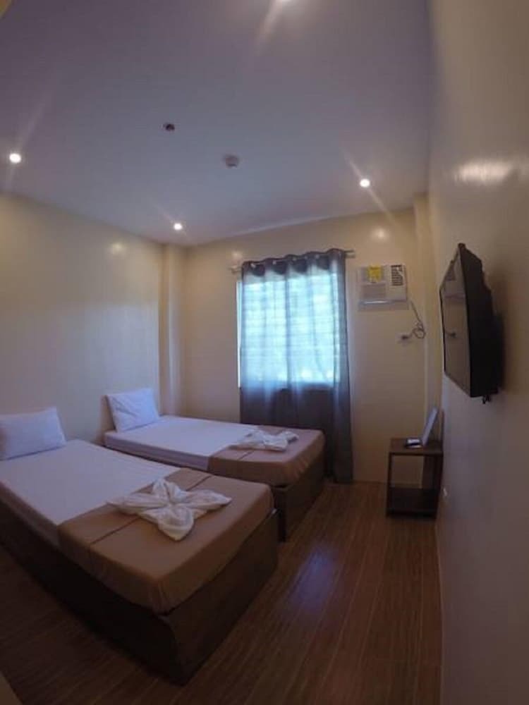 Nathaniel Hotel