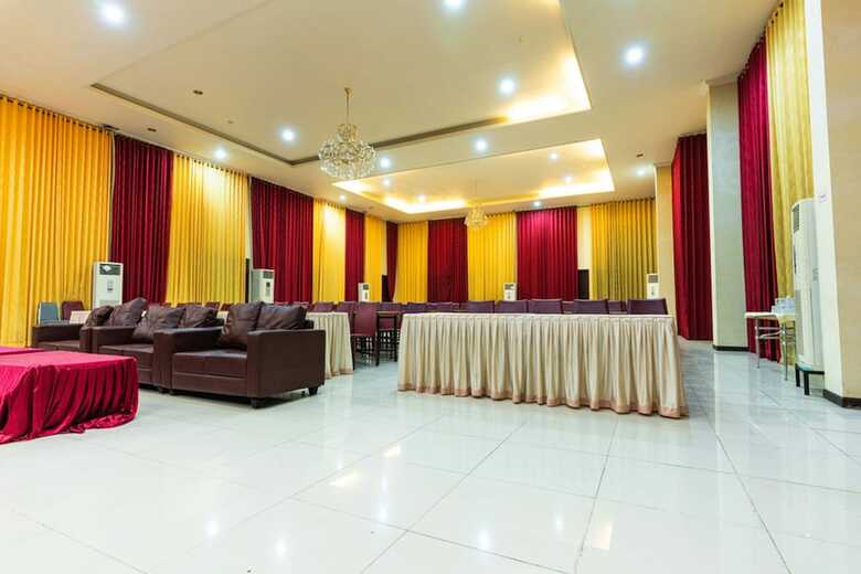 Hotel Agraha Makassar