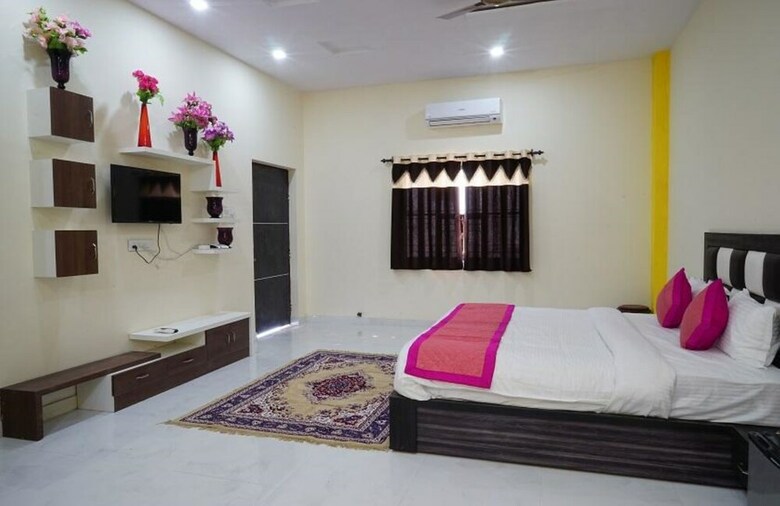 Hotel Vacation Village Pushkar