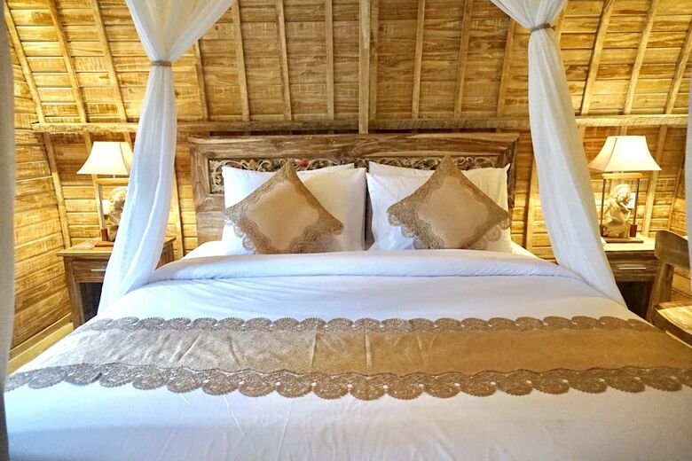 Bed & Breakfast Wana Shanti Villa