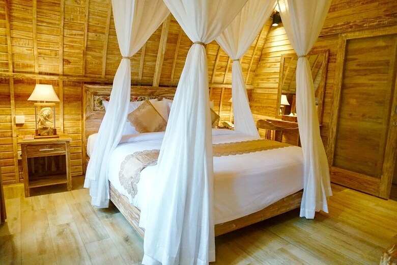 Bed & Breakfast Wana Shanti Villa