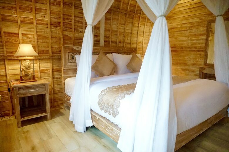 Bed & Breakfast Wana Shanti Villa