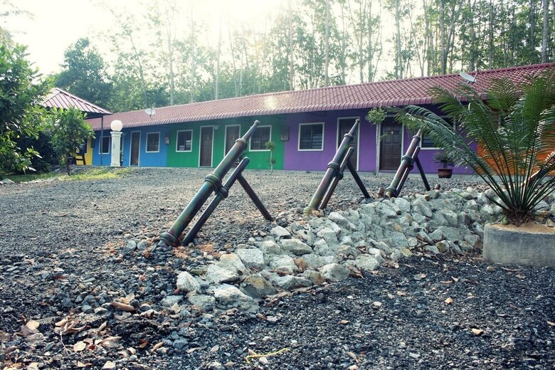 Hotel Serambi Pelangi Chalet
