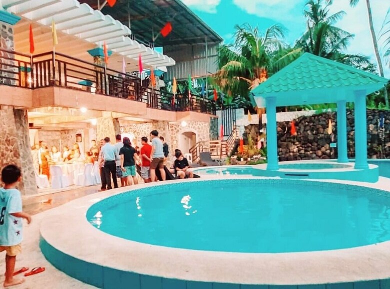 Hotel Jazkimronan Resort