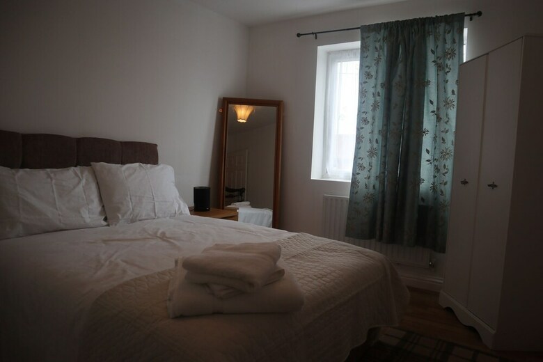 Denecroft Apartments
