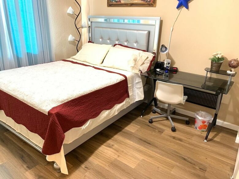 Hotel Sweet Home