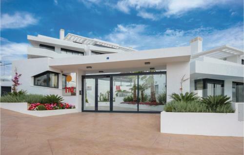 Three-bedroom Apartment In La Cala de Mijas
