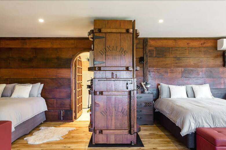 The Rustic Retreat