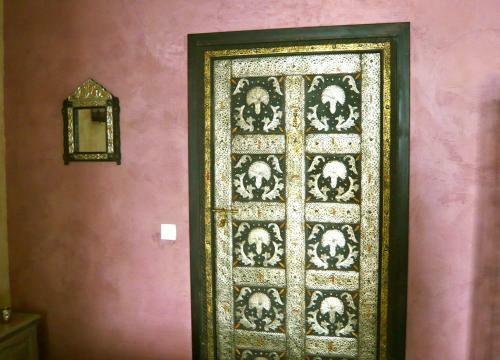 Hostal B&B Le Parad'izier