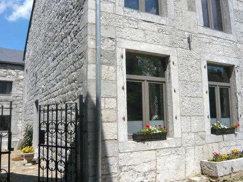 Hostal B&B Le Parad'izier