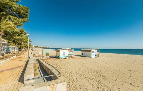 Two-bedroom Apartment In Miami Platja