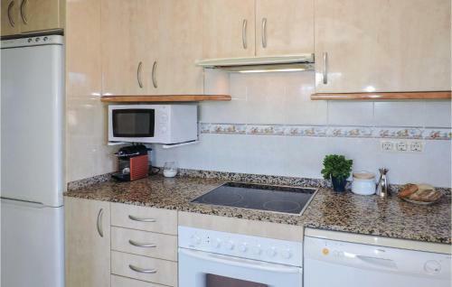 Two-bedroom Apartment In Miami Platja