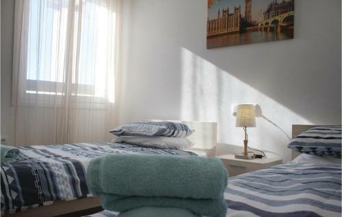 Two-bedroom Apartment In Roldan