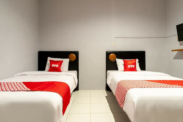 Hotel Oyo 1632 1000 House