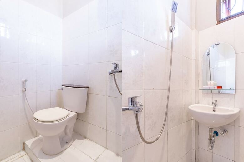 Hotel Oyo 1632 1000 House