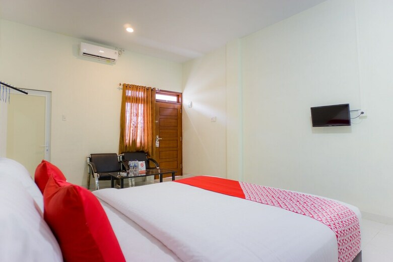 Hotel Oyo 1569 Kupula Guest House
